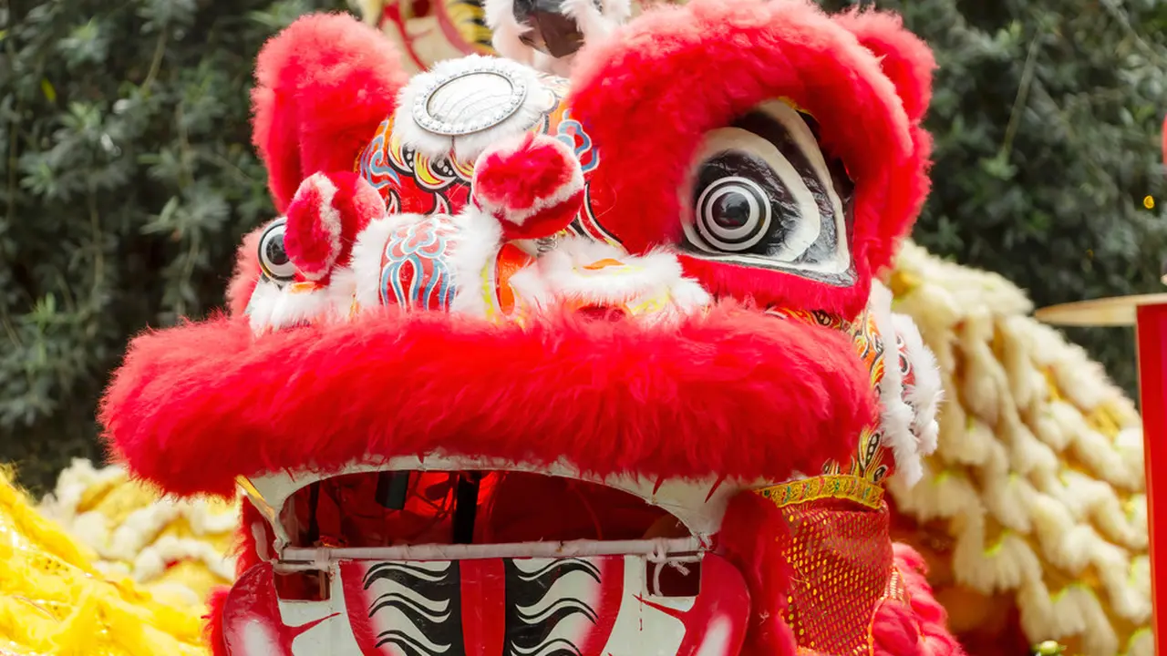 Barongsai.