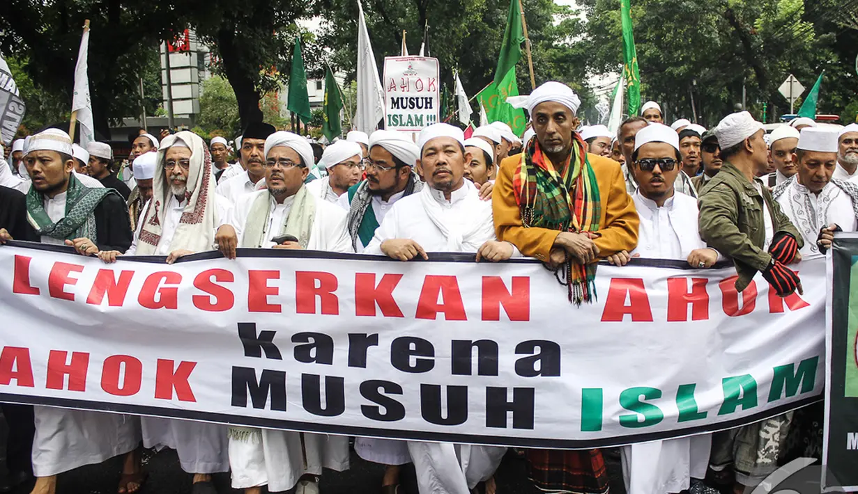 Front Pembela Islam menjadi ormas yang paling getol menolak Ahok menjadi Gubernur Jakarta (Liputan6.com/Faizal Fanani)