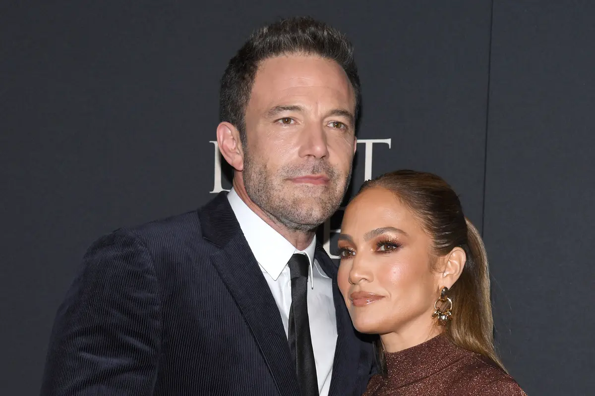 Ben Affleck dan Jennaifer Lopez. [Foto: TPG Image]