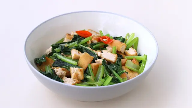 tumis sayur sawi hijau