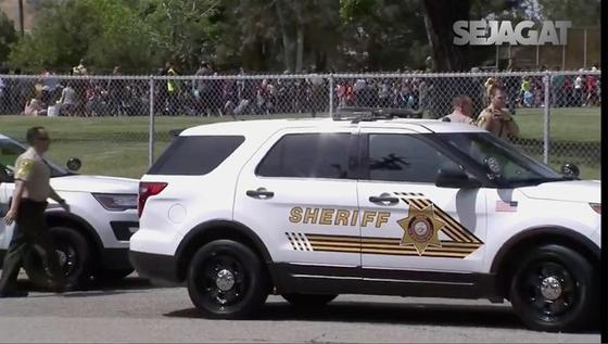 SEJAGAT: Penembakan di San Bernardino Hingga Hakim Mahkamah Agung AS Dilantik