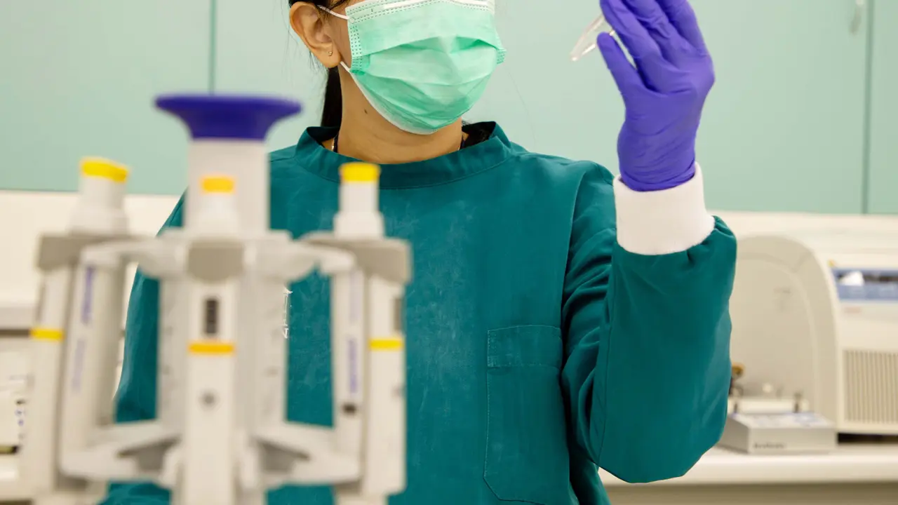 Kisah Perempuan Peneliti Eijkman Jalankan Riset DNA Virus Covid-19 Saat Hamil