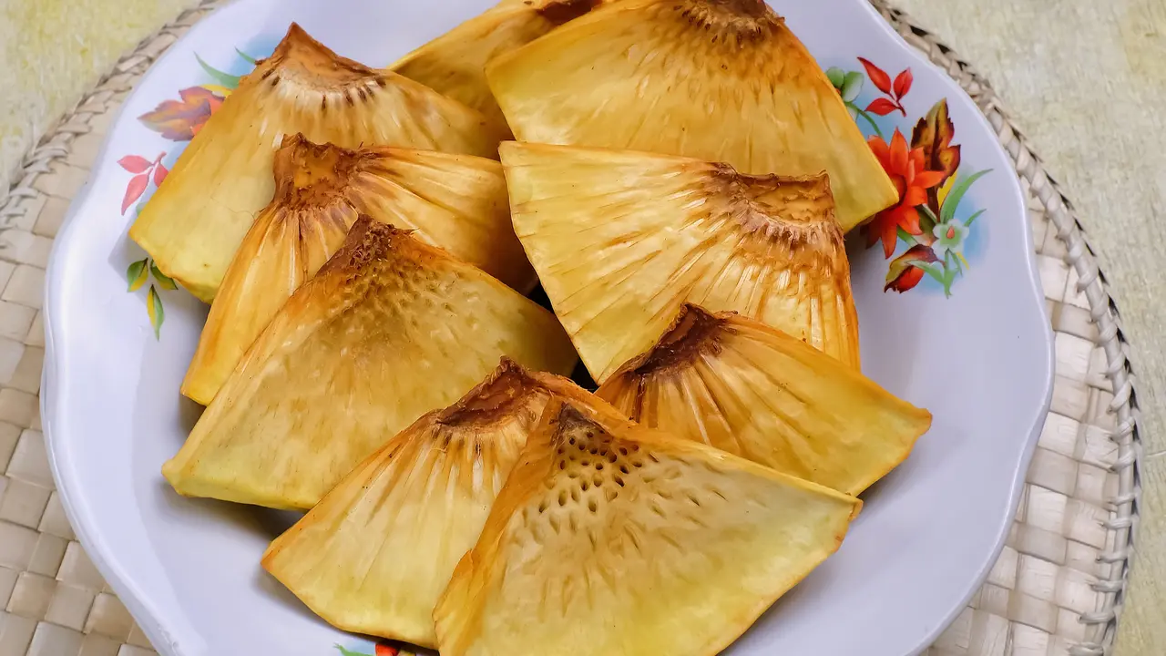sukun goreng asin