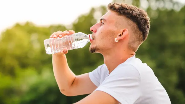 Minum Air