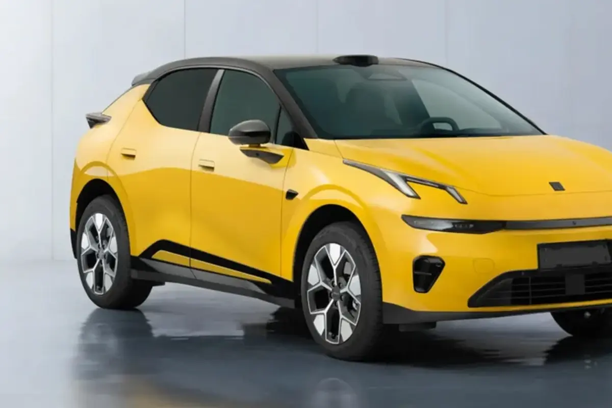 Lynk & Co 02 yang siap menggunakan sistem terbaru di dunia.