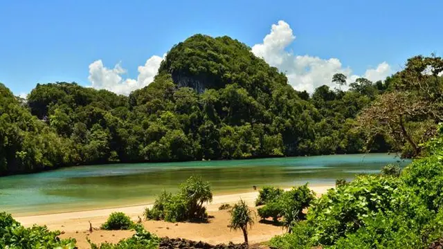 Lebaran di Jatim? Nih yang Wajib Dikunjungi