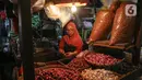 Di Pasar Senen Jakarta, harga bawang putih mengalami peningkatan dari Rp35.000 menjadi Rp45.000. (Liputan.com/Angga Yuniar)
