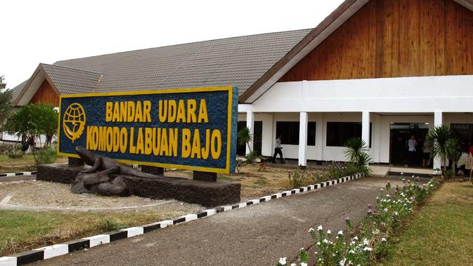 Bandara Komodo Labuan Bajo. (Wikipedia)