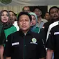 Ketua Umum PKB, Muhaimin Iskandar (tengah) bersama Sekjen PKB, Abdul Kadir Karding (kiri), dan Menaker, Hanif Dhakiri, saat menghadiri Tasyakuran Harlah ke-17 Garda Bangsa di kantor DPP PKB, Jakarta, Jumat (11/3). (Liputan6.com/Johan Tallo)