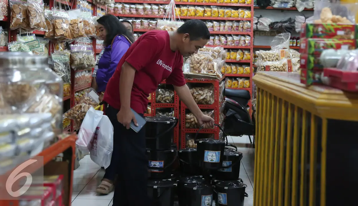 Memburu Oleholeh Khas Cirebon Foto