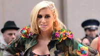 Gara-gara Beli Barang dari Gading Gajah, Ke$ha Dicekal?