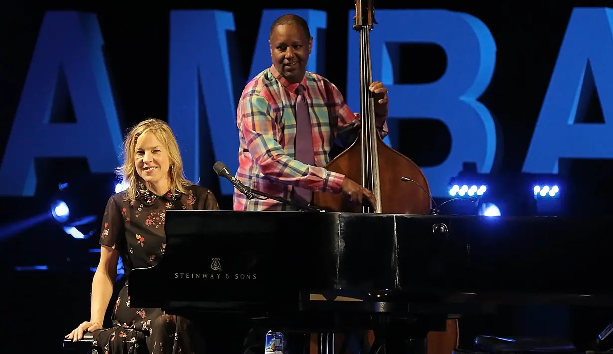 Di sela-sela konser, Diana sempat mengatakan bahwa kota Yogyakarta seperti rumah untuknya. (Bambang E.Ros/Bintang.com)