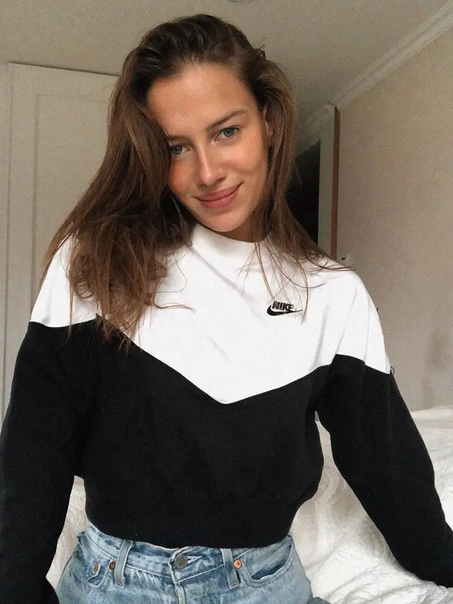 Nicole Poturalski, yang disebut sebagai kekasih baru Brad Pitt (Instagram/ nico.potur)