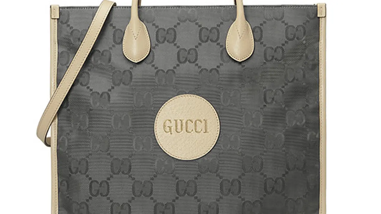 Koleksi Ramah Lingkungan Gucci dalam Nuansa Monokromatik