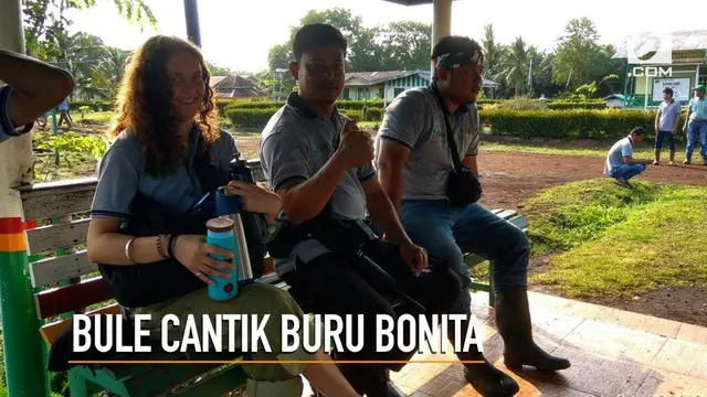 Sosok bule cantik asal Kanada yang diterjunkan untuk memburu harimau Bonita.