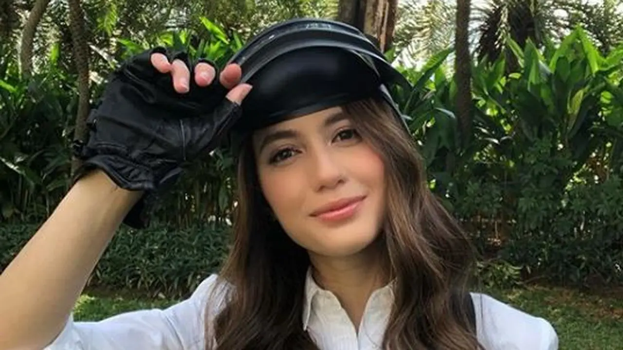 Pevita Pearce