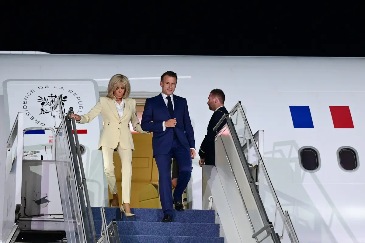 Presiden Prancis Emmanuel Macron tiba di Indonesia untuk melakukan kunjungan kenegaraan, Selasa (27/5/2025) (Biro Pers)