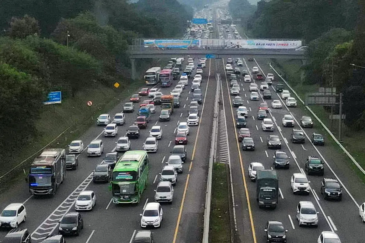 Penerapan One Way Tol Jakarta Cikampek Kembali Diberlakukan Hingga Gerbang Kalikangkung