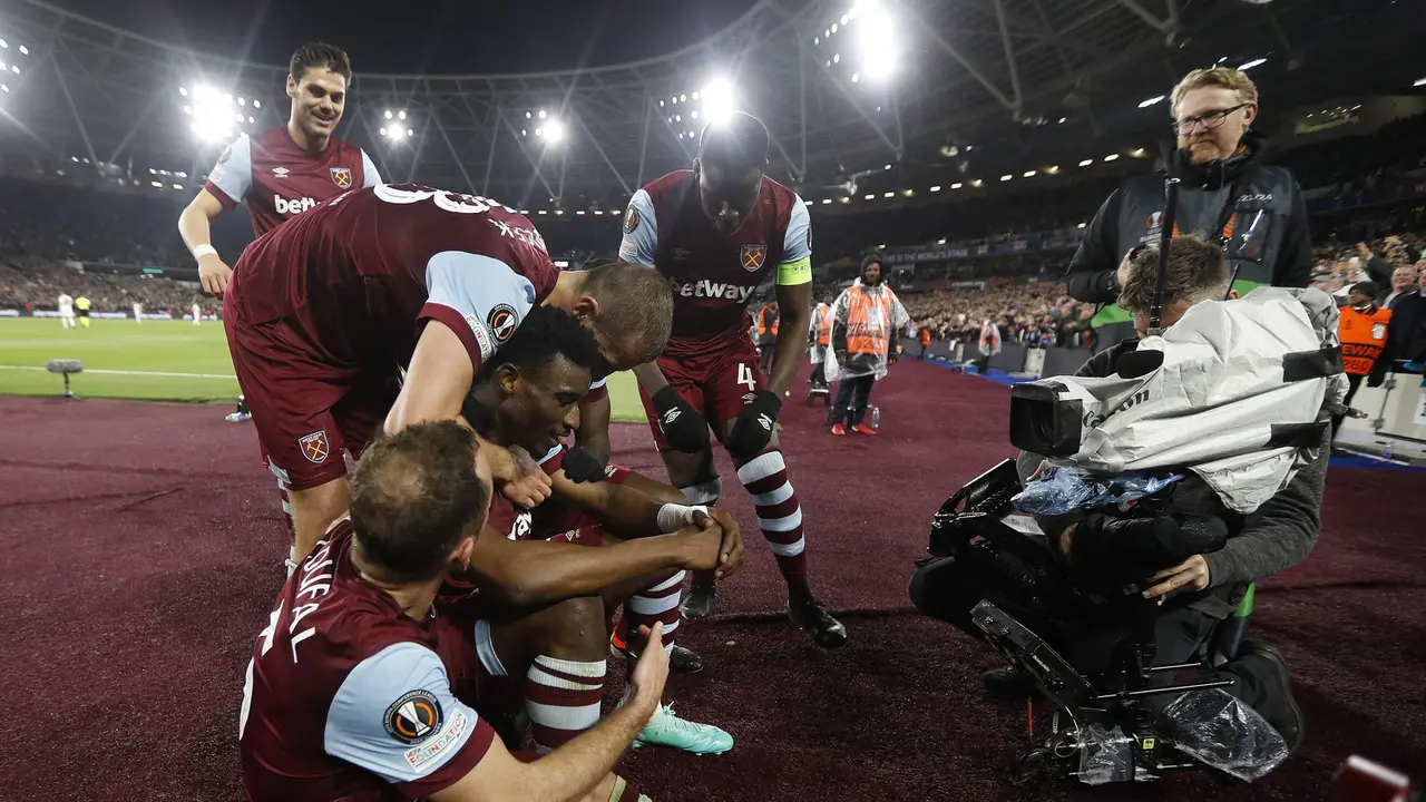 Foto: Aksi Tak Terhentikan Mohammed Kudus saat Bawa West Ham Hancurkan Freiburg di Liga Europa