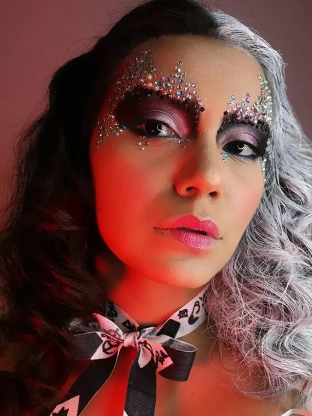 Mirip Aslinya, 8 Kreasi Seni Makeup Karakter Film Ini Bikin Takjub