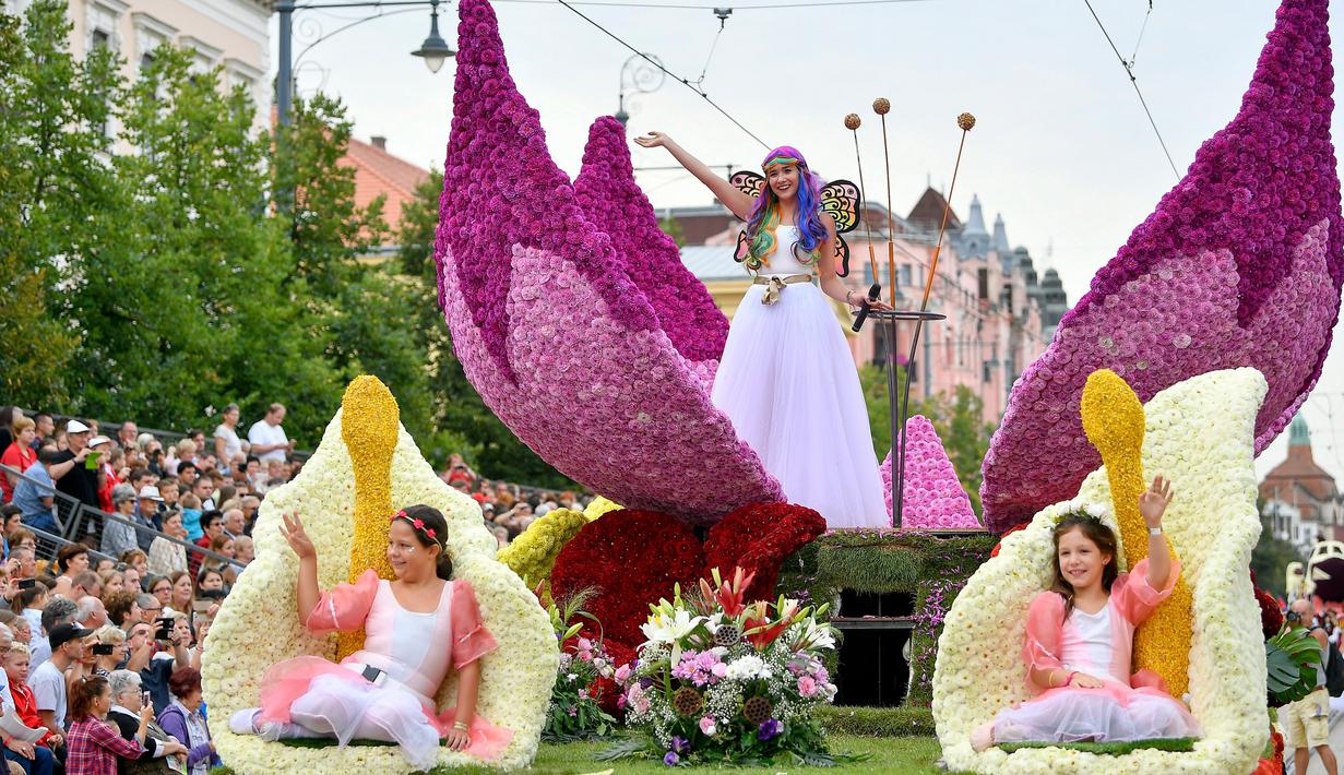 PHOTO: Kemeriahan Festival Bunga Debrecen di Hungaria - Lifestyle  Liputan6.com