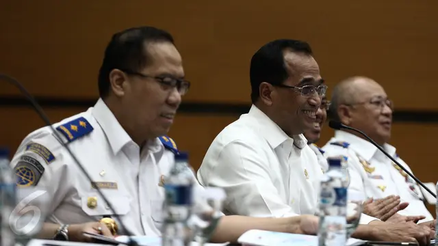 20161215-Transportasi Outlook 2017 Kementerian Perhubungan-Jakarta