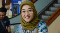 Baru Lahir, Anak Kedua Sudah Bikin Poppy Bunga Stres