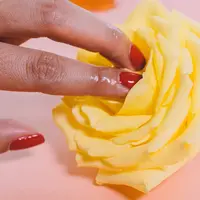 Isu kesehatan kanker serviks oleh infeksi HPV. (Foto: Unsplash/Malvestida)