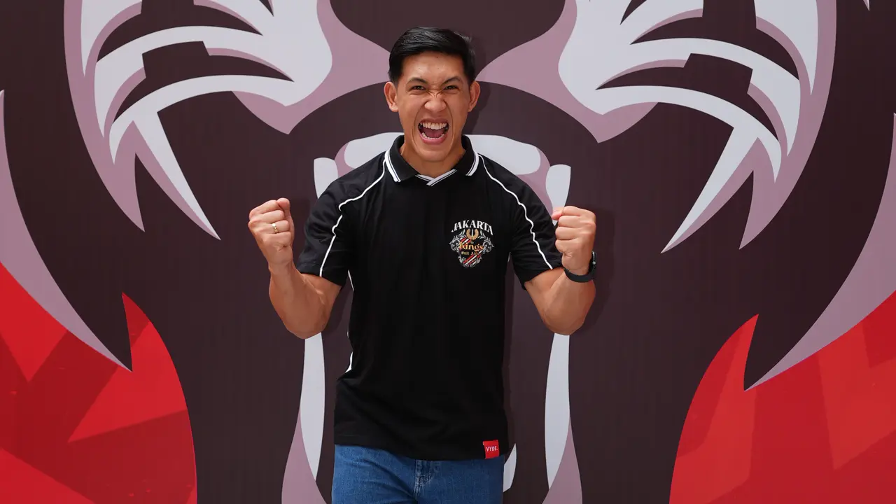Eksel Runtukahu bergabung dengan Persija Jakarta.
