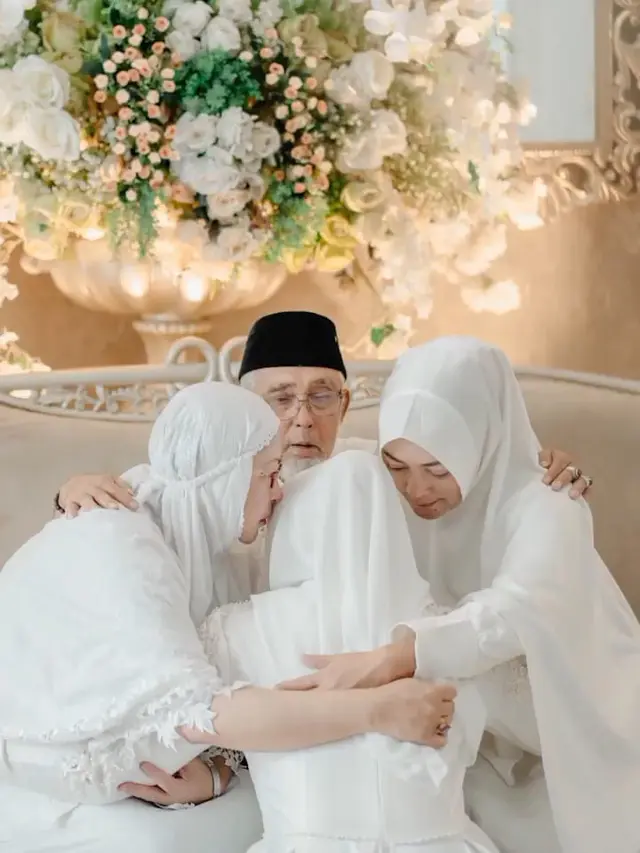 7 Momen Siraman Calon Istri Ridho DA Jelang Pernikahan Ini Penuh Suasana Haru