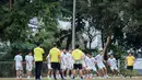 Hasil tersebut menjadikan tiket lolos ke semifinal dari Grup C sudah pasti milik Filipina U-22 yang sebelumnya meraih kemenangan atas Myanmar. Tampak dalam foto, pemain Timnas Indonesia U-22 melakukan sesi latihan resmi jelang melawan Myamar pada matchday kedua Grup C SEA Games 2025. (Bola.com/ Bagaskara Lazuardi)