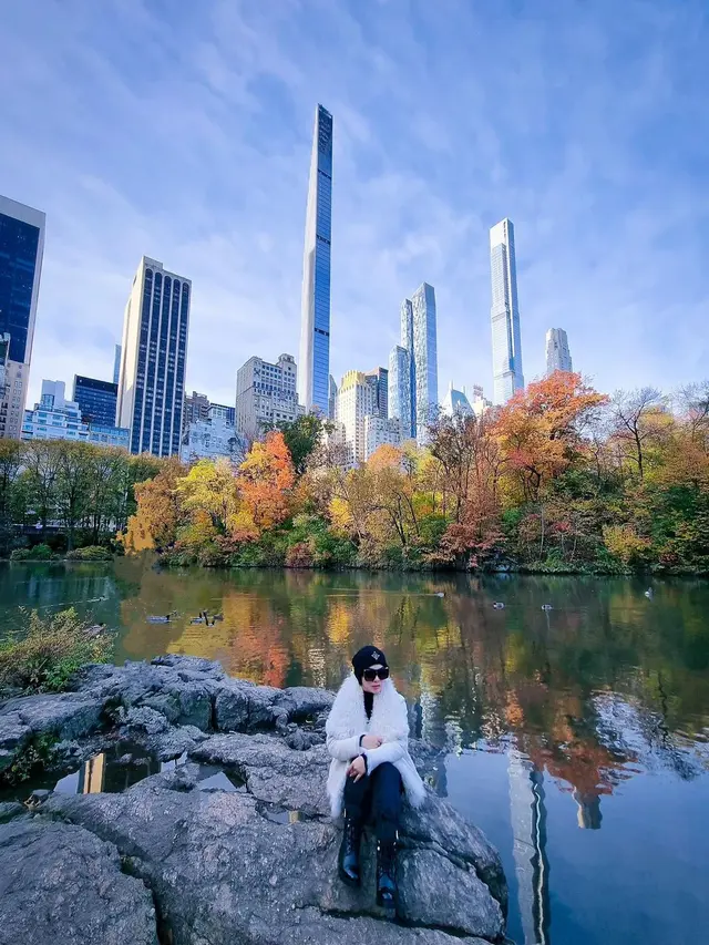 8 Potret Liburan Syahrini di New York, Pamer Kemesraan Bareng Reino Barack