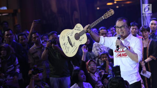 Kembali Dipercaya Jadi Bagian Elek Yo Band, Yuni Shara ...