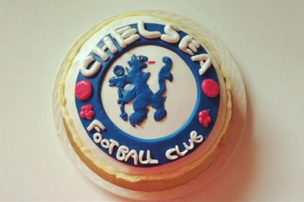 Inspirasi Kue Ulang Tahun Kece Buat Fans Chelsea FC
