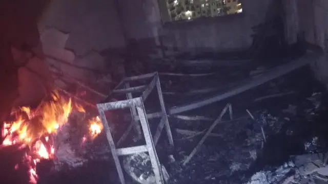 Kebakaran di Apartemen City Park, Cengkareng Timur, Cengkareng, Jakarta Barat pada Selasa (19/8/2025)
