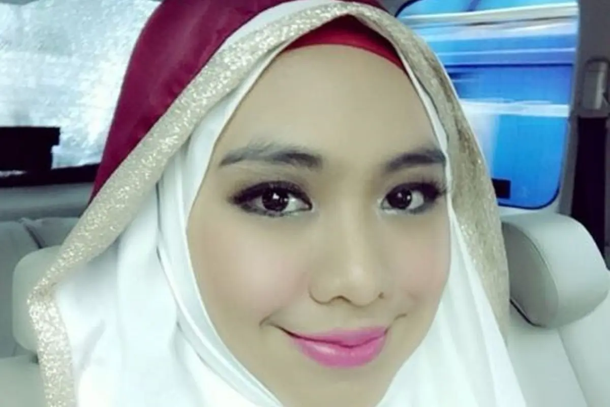 Oki Setiana Dewi