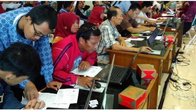Pemilik NPWP Wajib Lapor SPT, Termasuk yang Bergaji di Bawah UMR Dan tim Tekno Liputan6.com kembali akan merangkum daftar harga smartphone di akhir Maret 2016 ini.