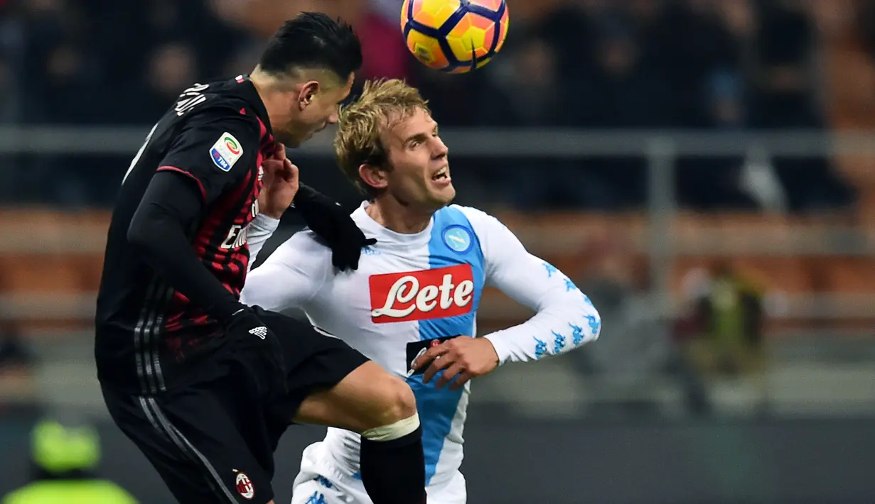 4. Ivan Strinic - Satu-satunya pemain yang belum pernah diberikan kesempatan merumput oleh Gattuso. Kesehatannya menjadi kendala pemain berusia 31 tahun tersebut. (AFP/Giuseppe Cacace)