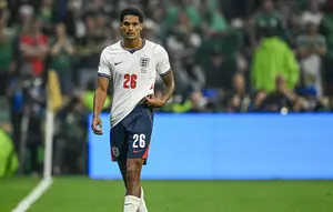 Inggris Pertimbangkan Banding Kartu Merah Jarell Quansah, Tiru Folarin Balogun