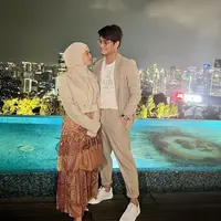 Rizky Billar dan Lesti Kejora. (Foto: Dok. Instagram @lestykejora)