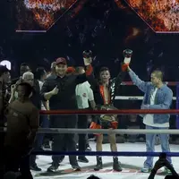 Jekson Karmela, alias Kkajhe sekali lagi bertarung di atas ring dengan Paris Pernandes. [YouTube Celloszxz]