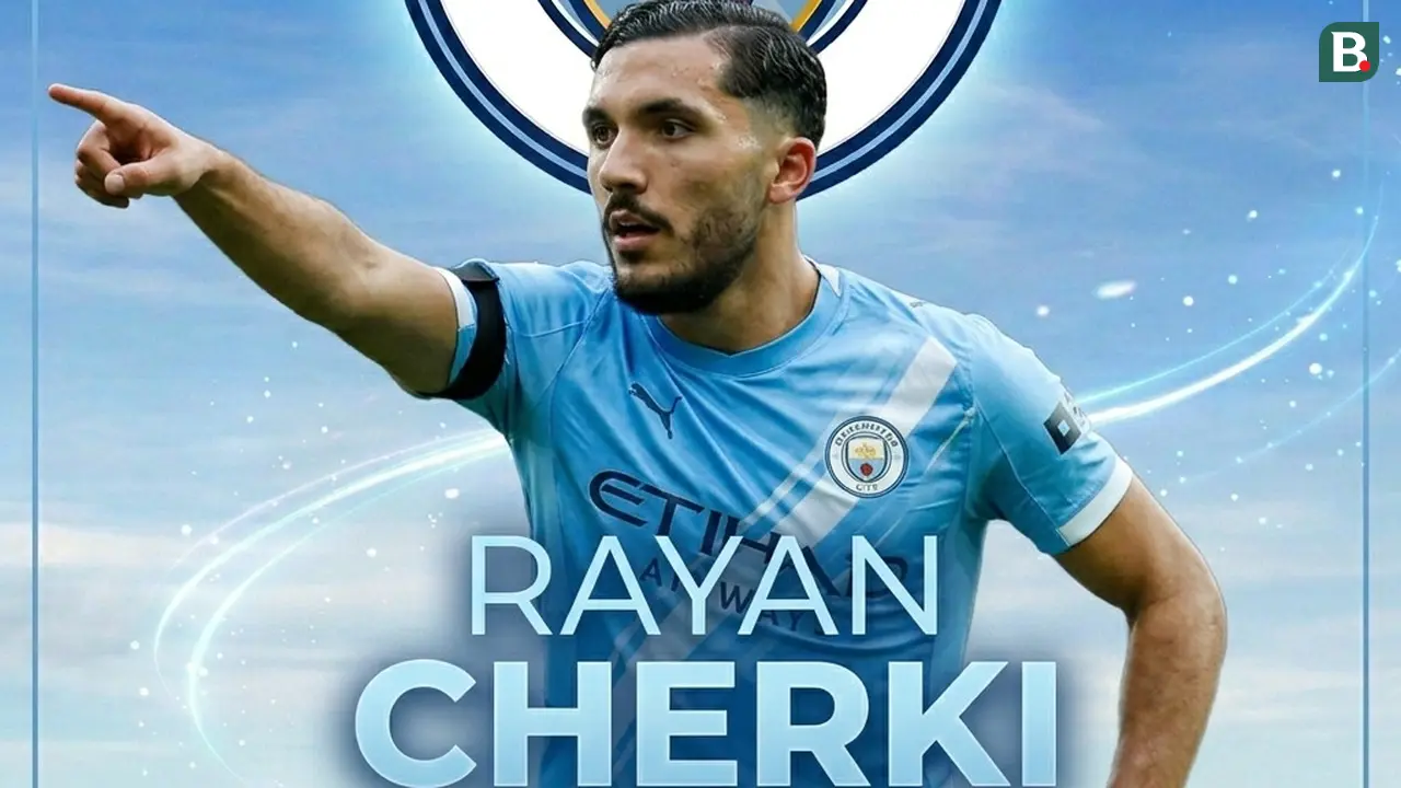 Rayan Cherki bintang Manchester City. (Bola.com/AFP/Gemini)