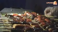 [VIDEO] Gurihnya Sate Kurma Isi Keju ala Azza, Cuma Rp 5 Ribu