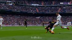 Video highlights Real Madrid vs Espanyol yang berakhir dengan skor 2-0, Sabtu (18/2/2017). This video presented by BallBall.