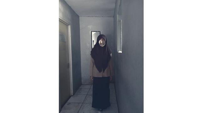 Wanita Ini Minta Diedit Fotonya Agar Lebih Estetik, 7 Hasilnya Bikin Geleng Kepala