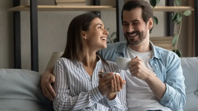 perempuan dan pasangan 5 september