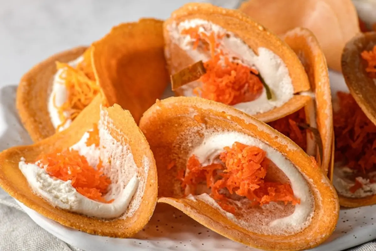Khanom Buang