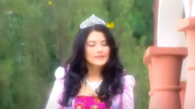 Disebut Mirip Mpok Atiek, Ini 6 Potret Lawas Tamara Bleszynski saat Main Sinetron