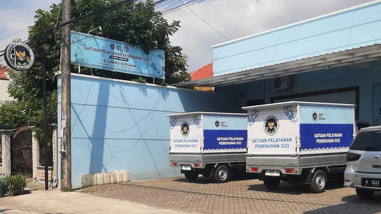 BGN hentikan belasan SPPG di Rembang. (Liputan6.com/Arief Pramono)