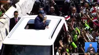 Prabowo Subianto Sapa Masyarakat di Sepanjang Jalan Sudirman-Thamrin